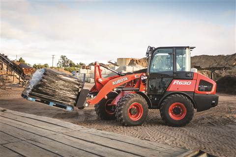 CWLKubotaR630CabPalletForks